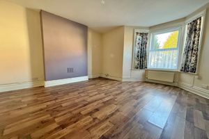 Lounge- click for photo gallery